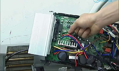 邹城美的空调电话是多少