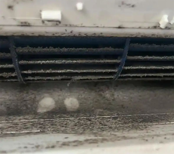 邹城空调吹的风有股烧焦味是怎么回事